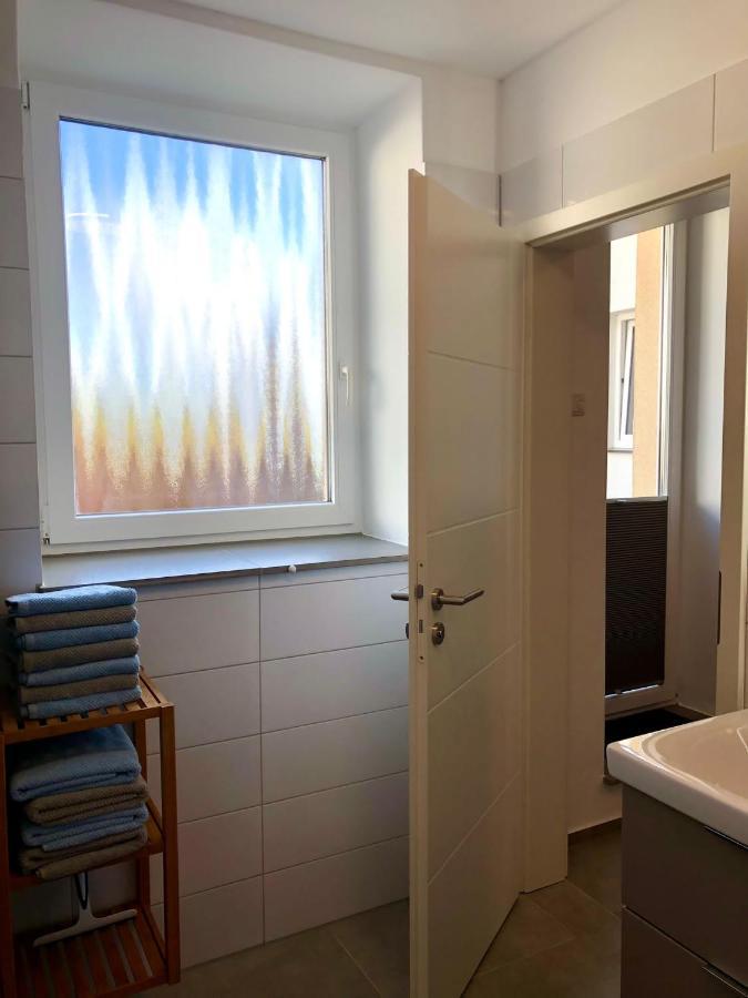 Erdgeschoss-Appartement Mit Seeterasse Ahrensbok Dış mekan fotoğraf