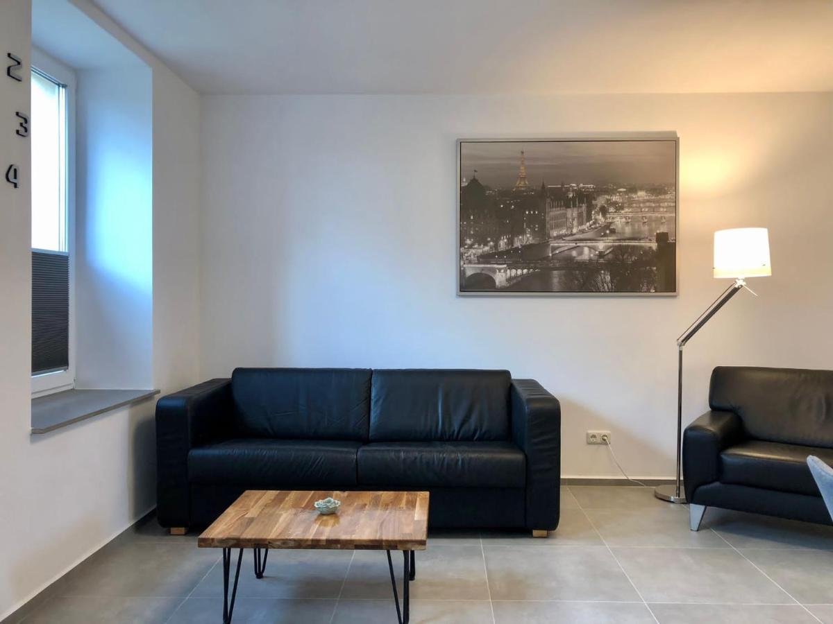 Erdgeschoss-Appartement Mit Seeterasse Ahrensbok Dış mekan fotoğraf